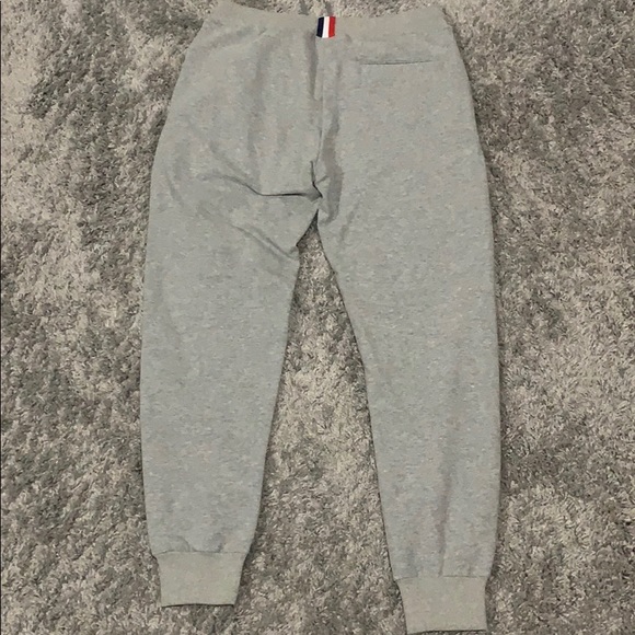Tommy Hilfiger joggers - Picture 4 of 8